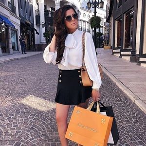 H&M Chic midi shorts